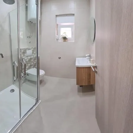 Apartment By The Sea Kastel Kambelovac, - 22444 Kastela