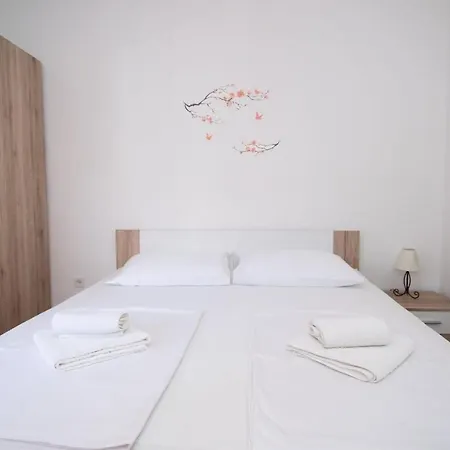 By The Sea Kastel Kambelovac, - 22444 Apartment