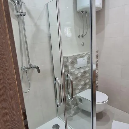 Apartment By The Sea Kastel Kambelovac, - 22444